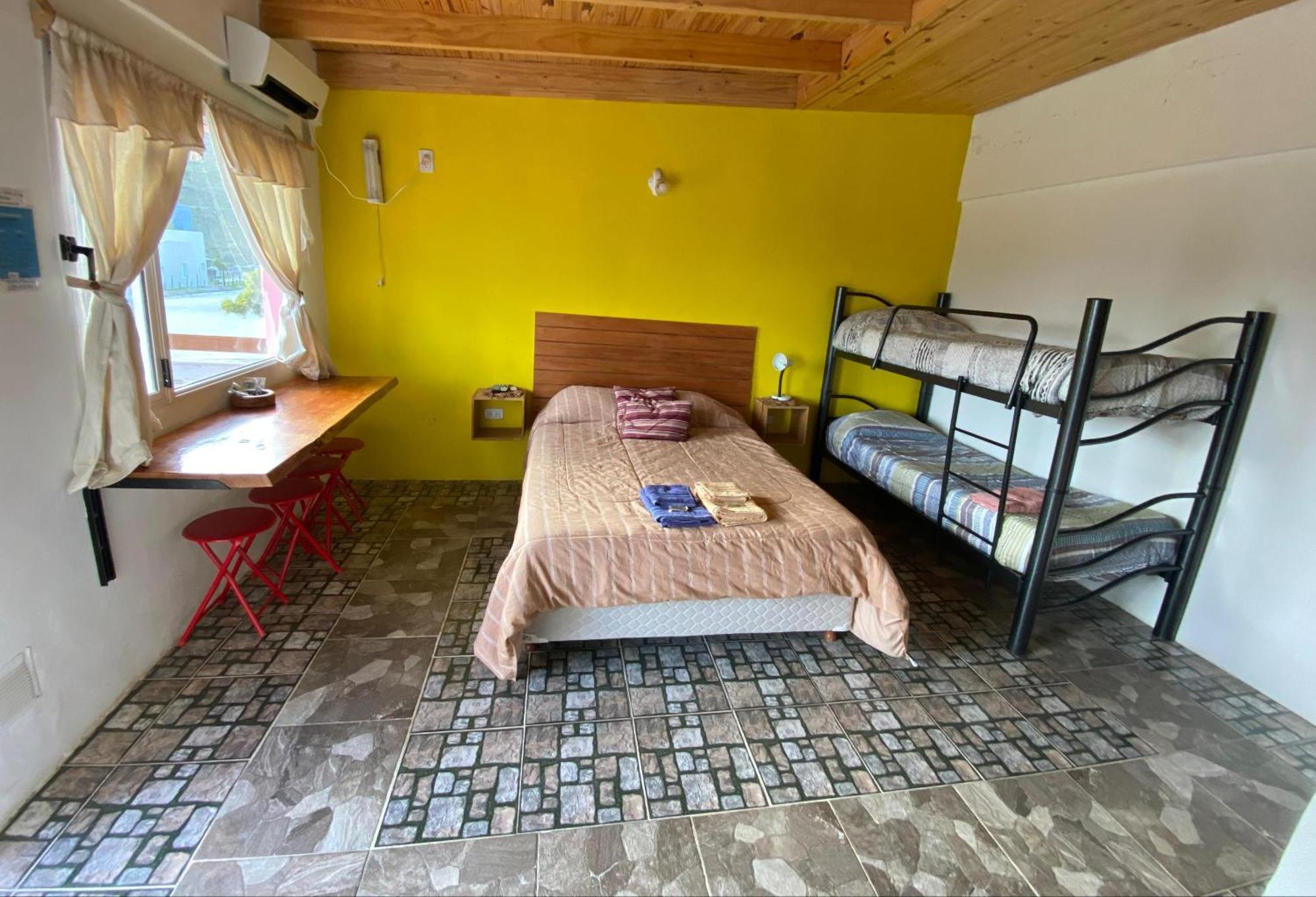 Hospedaje Vista Al Mar Puerto Pirámides Екстериор снимка