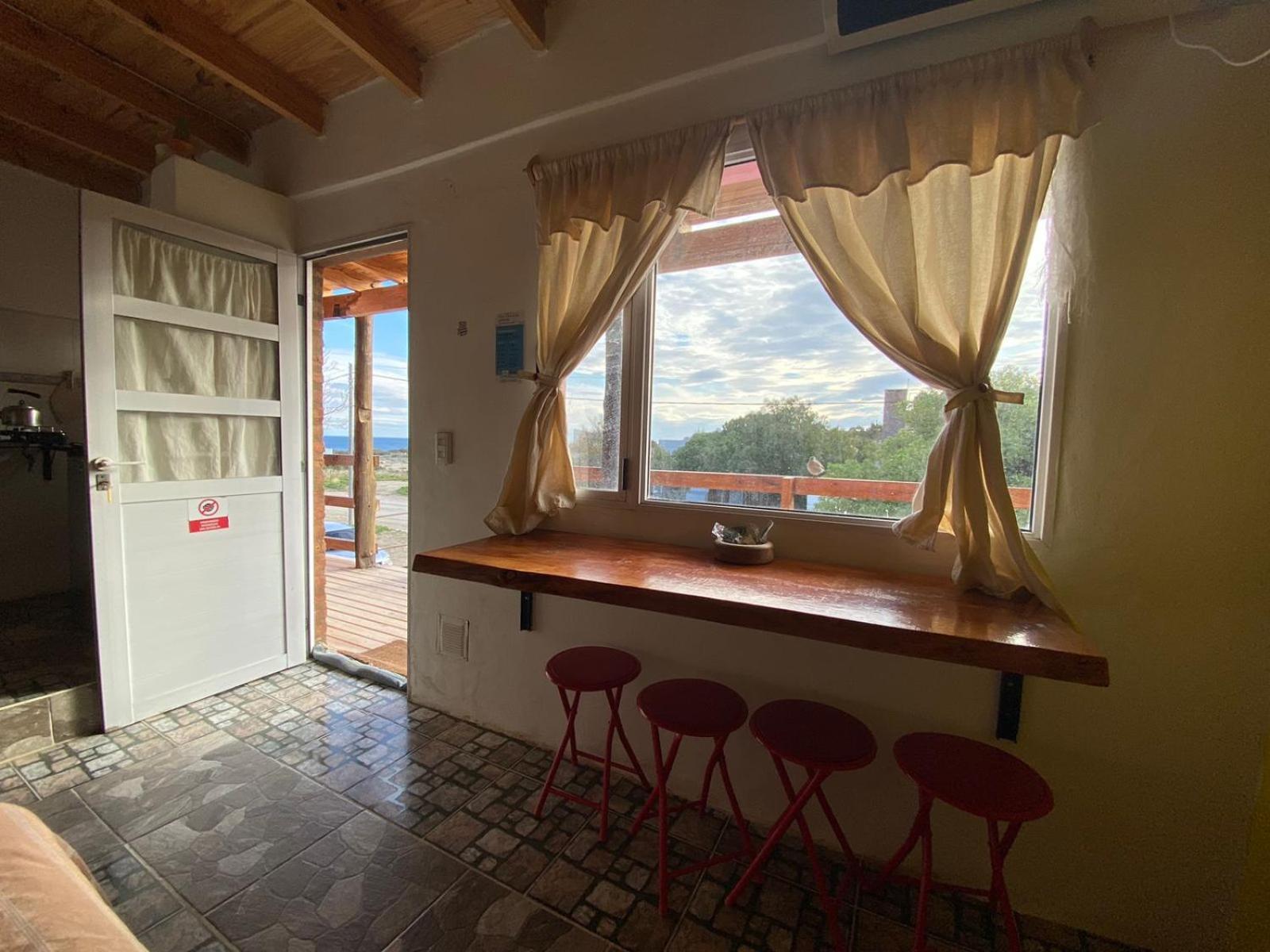Hospedaje Vista Al Mar Puerto Pirámides Екстериор снимка